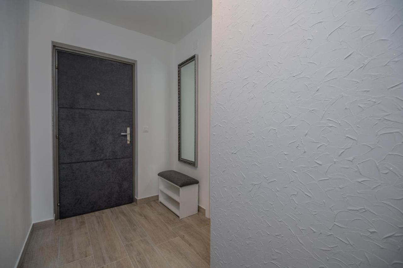 Luxury Apartment Makarska 2Min From Beach Ngoại thất bức ảnh